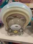 Chicco - Projetor Ursinho Arco-íris