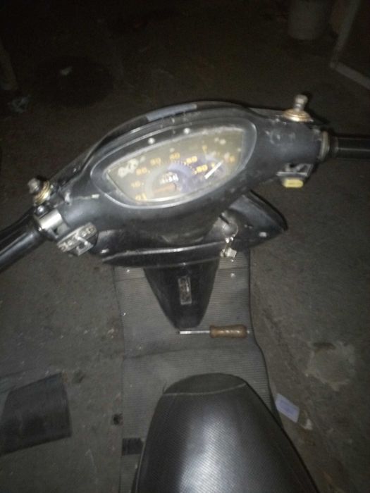 Продам скутер  Дефіант корнел цепний варіатор 50сс 2т