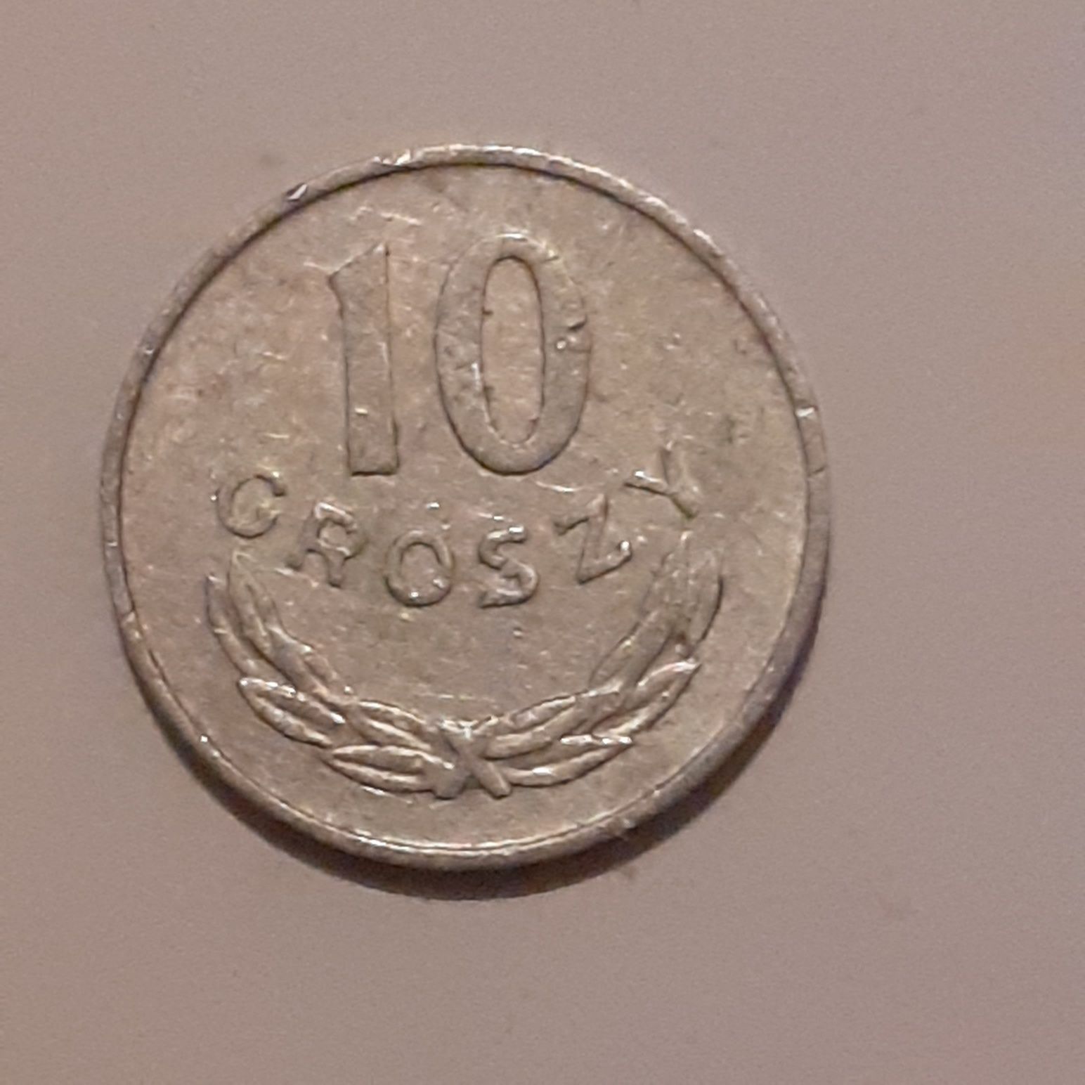 Sprzedam    monetę   10gr  z   1977roku    jeśli  kupisz teraz 300zł.