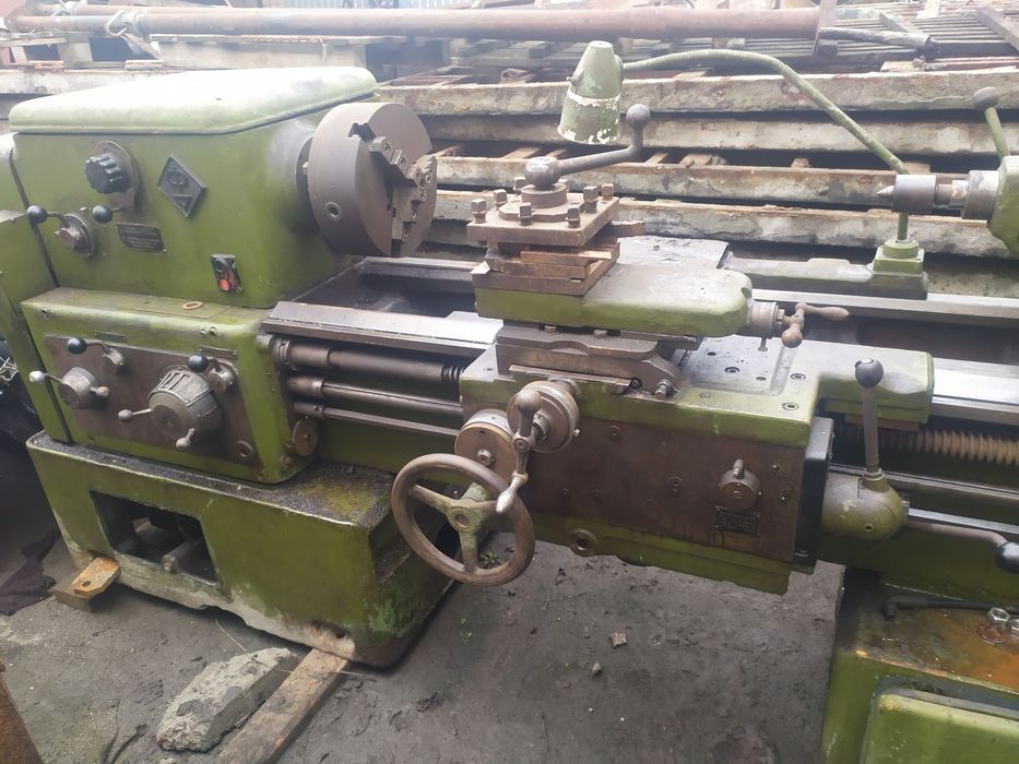 Токарный станок,1А625