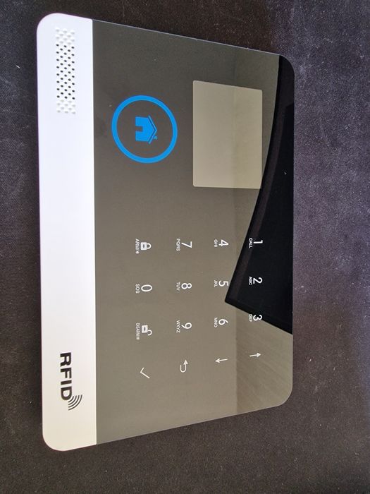 Sistema de Alarme sem Mensalidades - Wireless, GSM, RFID e LCD Touch