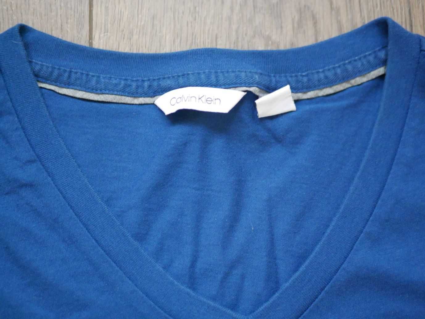 T-shrit Calvin Klein XL