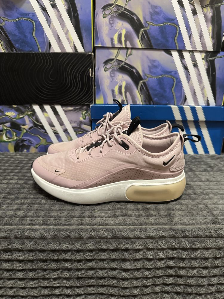 Жіночі кросівки для бігу Nike Air Max Dia 40(25,5см) оригінал