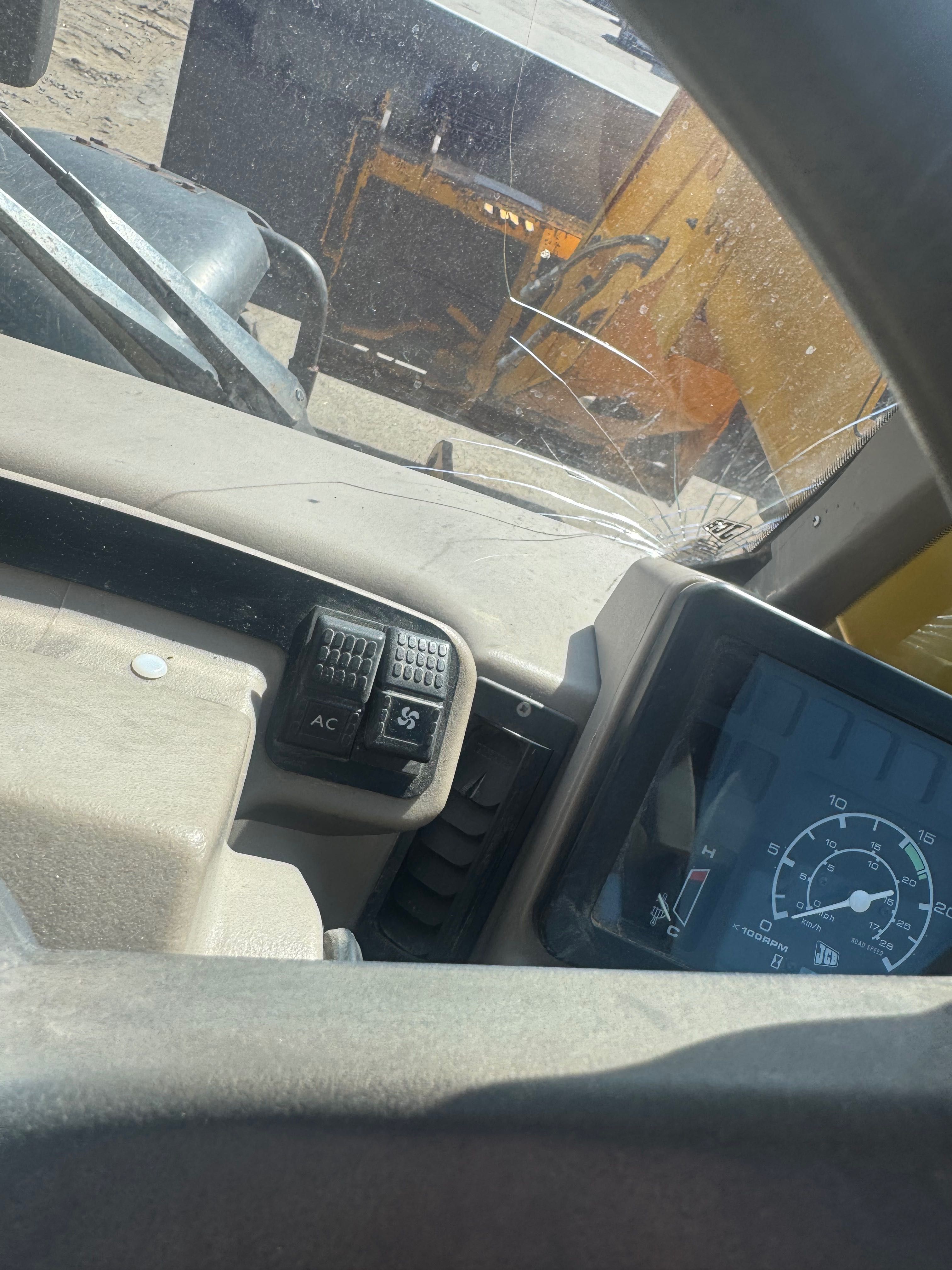 Продам телескопічний погрузчик JCB 530-70