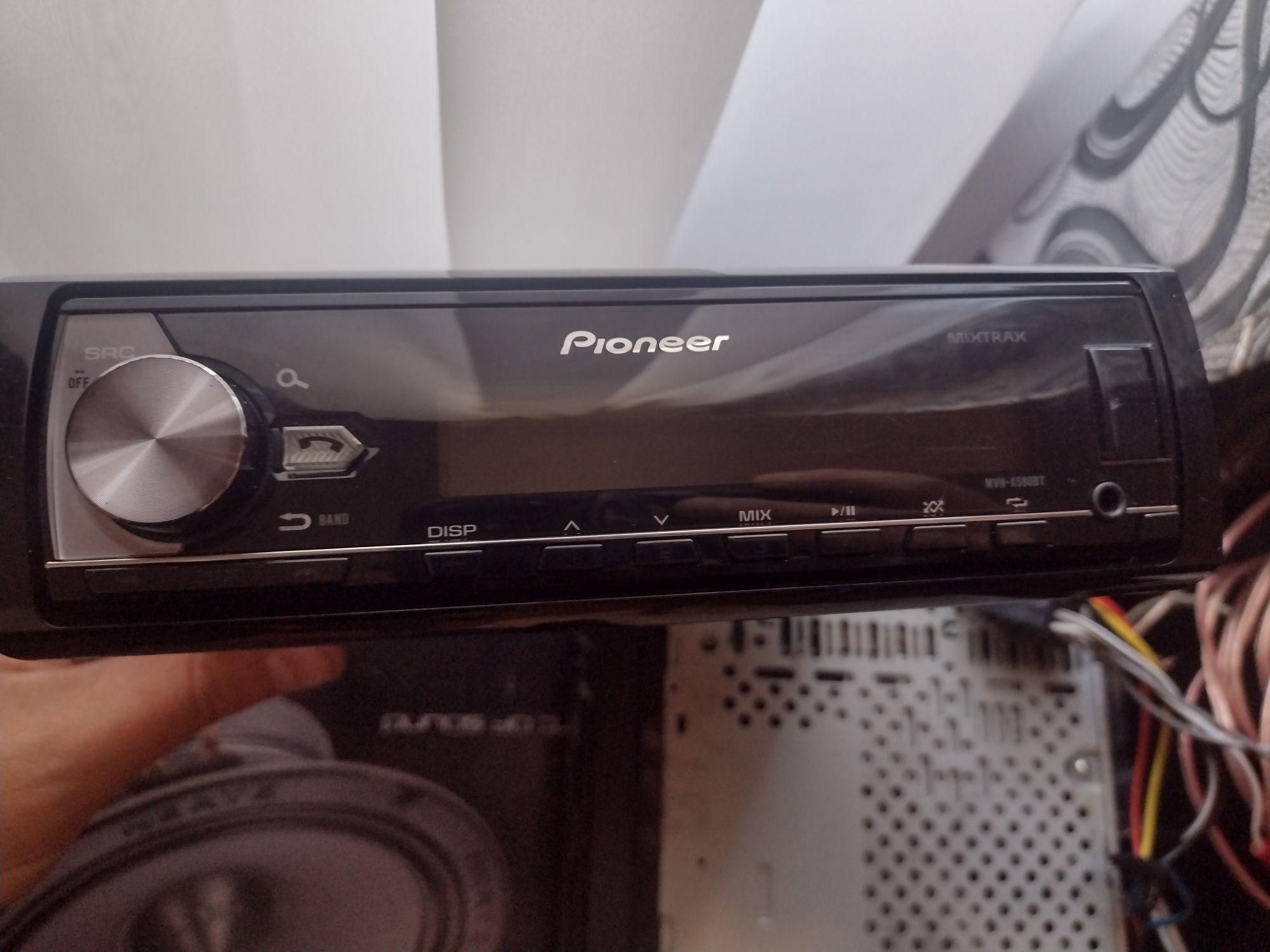 Процессорная автомагнитола Pioneer MVH-X580BT