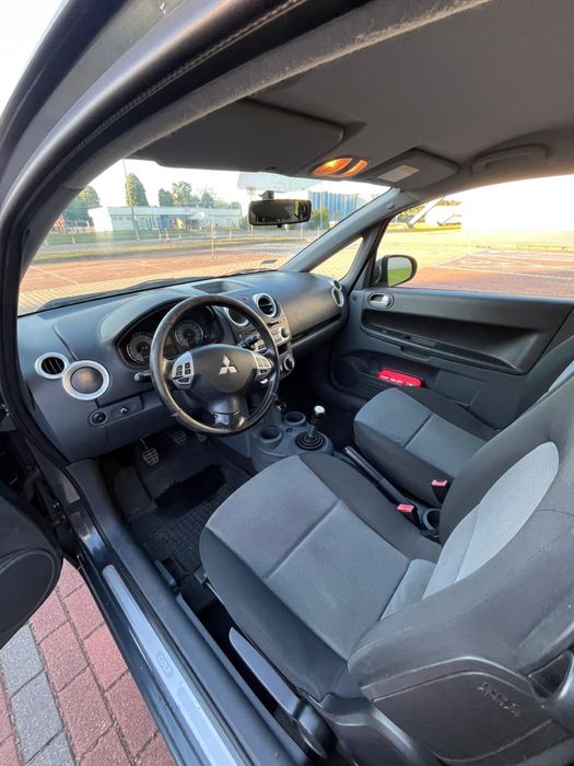 Mirshubishi Colt 3d 1,3 Pb