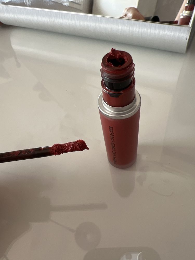 Mac Powder Liquid Batom