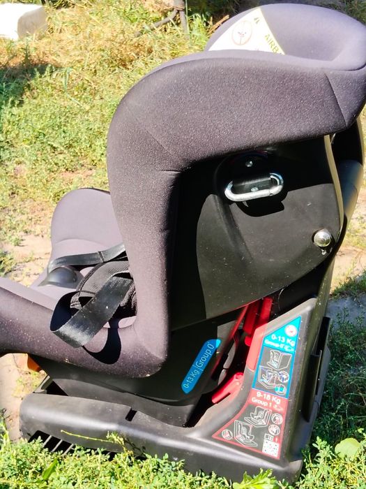 Автокрісло chicco cosmos