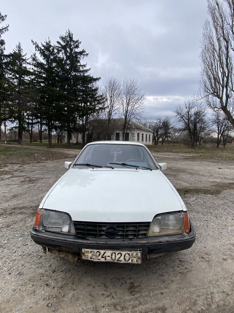 Продам Opel record