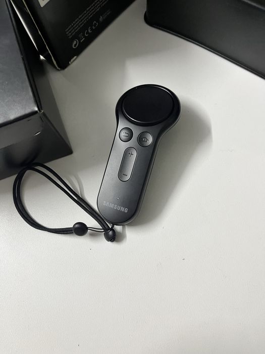 Vr окуляри Samsung Gear VR