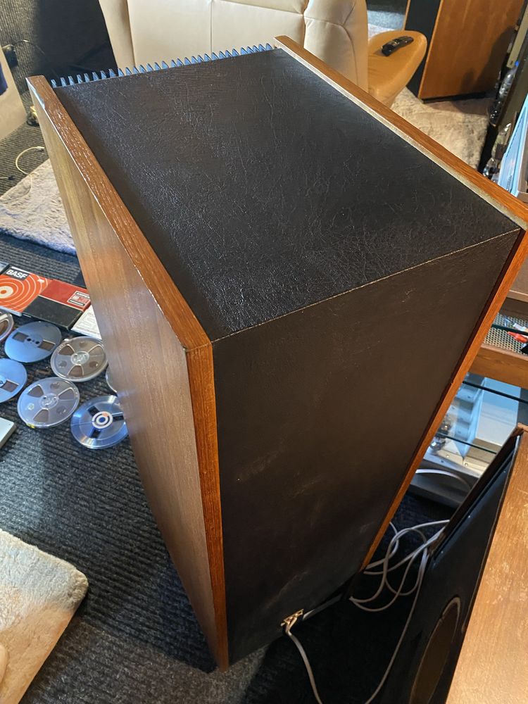 Cambridge audio R 50 kolumny podlogowe High End