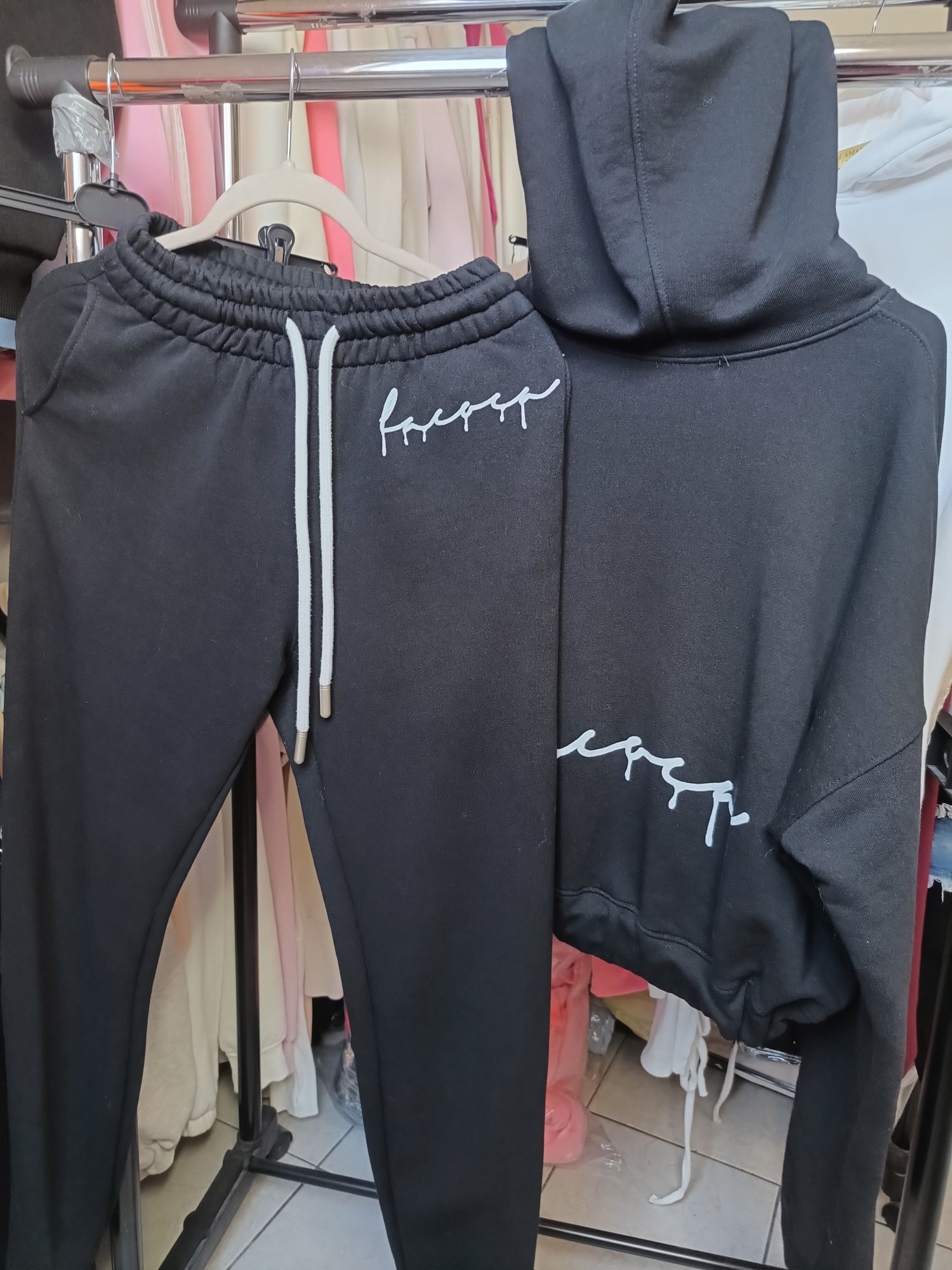 Czarny dres La coca