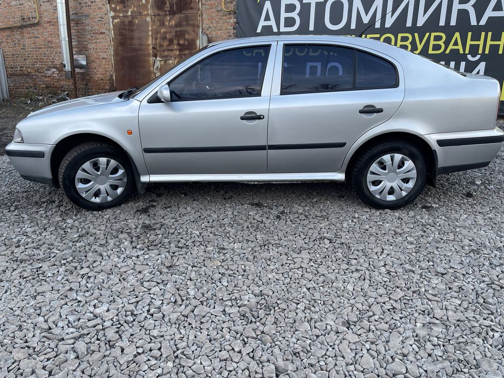 Skoda Oktavia Tour 1.8 Turbo