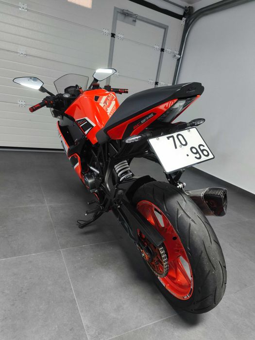 KTM RC 125 como nova