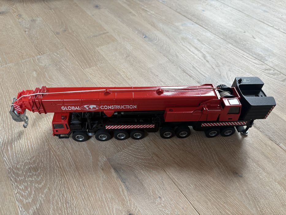 Siku Mega Lifter dzwig metalowy