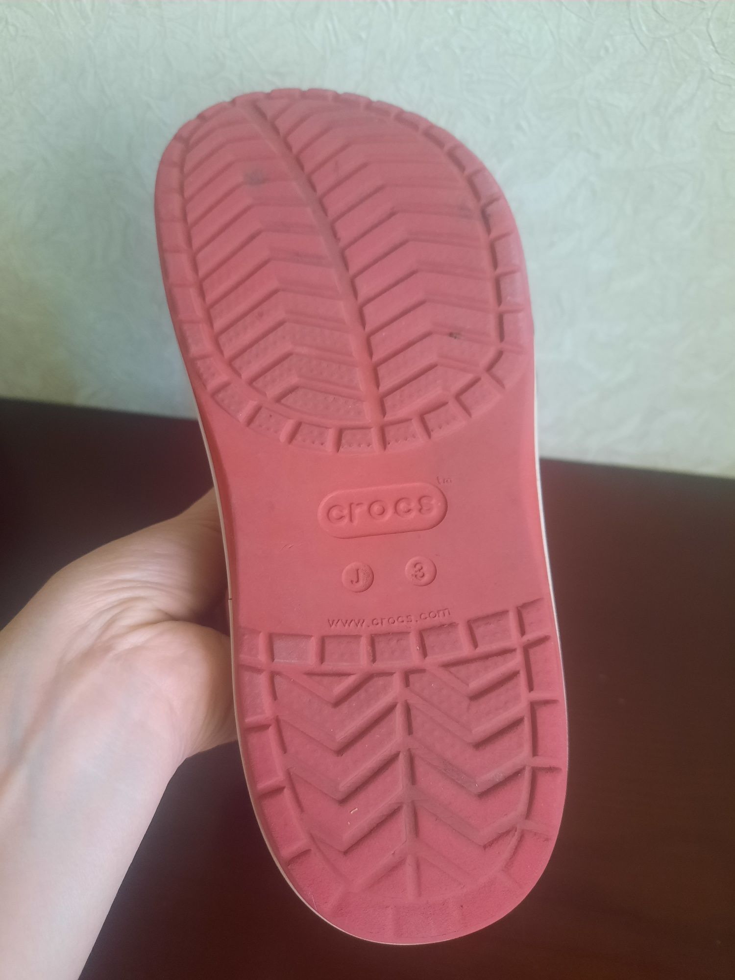 Продам кроксы, оригинал