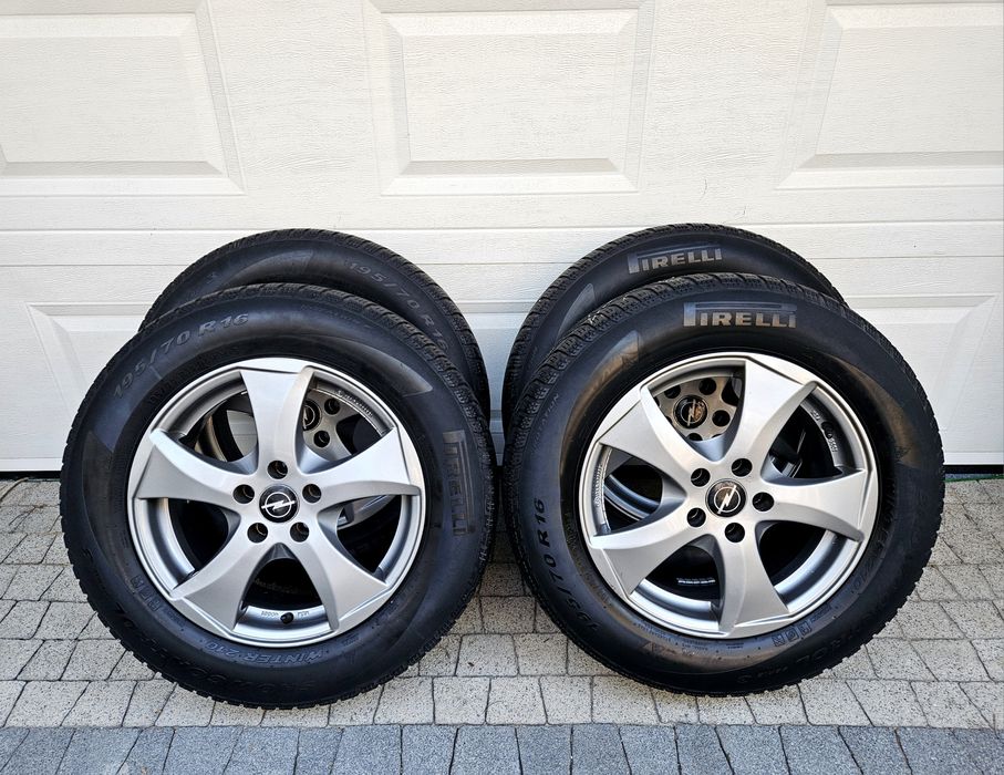 Całe Koła Pirelli 195/70/R16 - Polecam