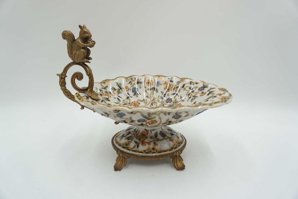 PATERA paterka mydelniczka porcelana z brązem-wiewiórka