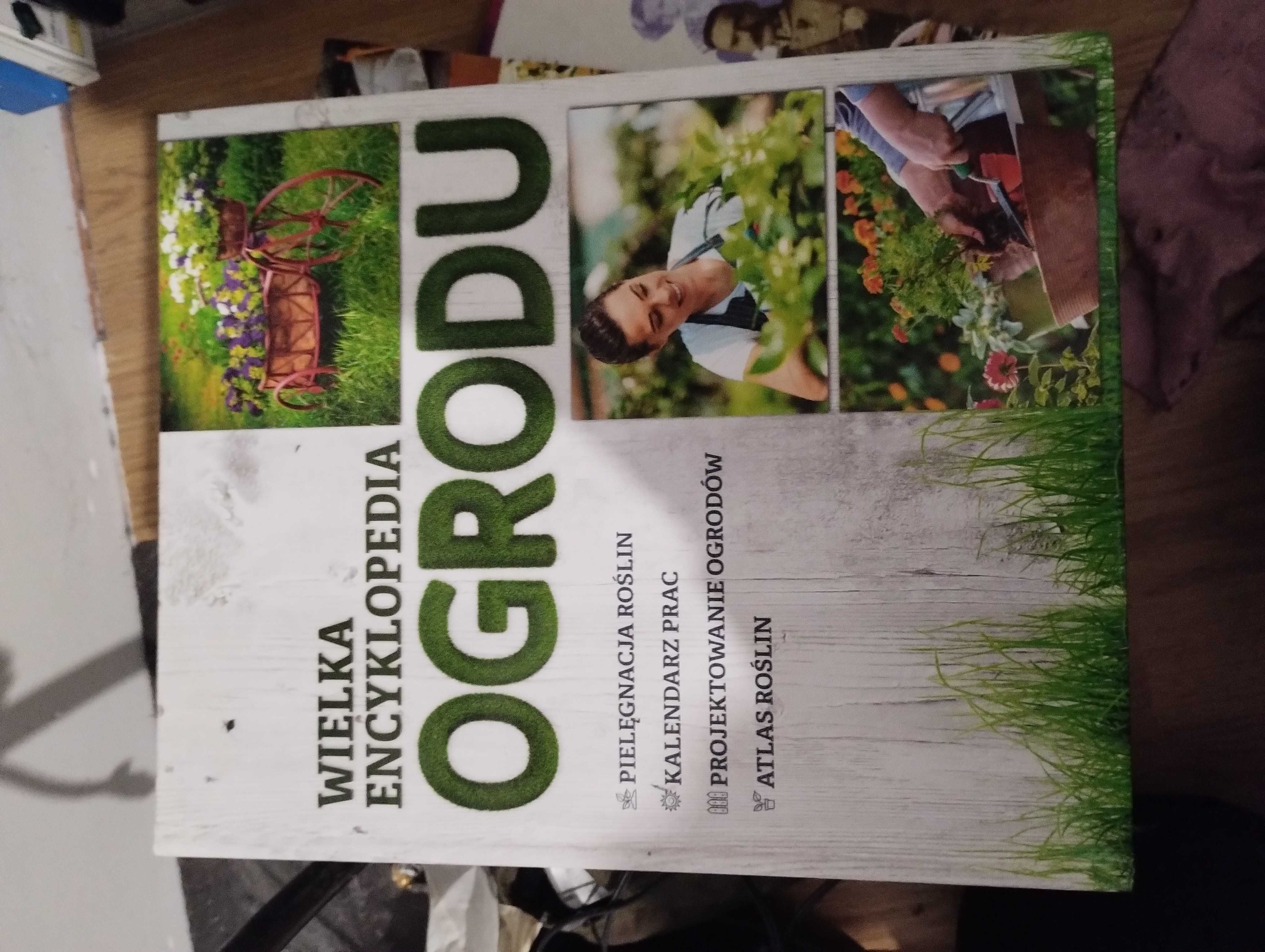 Książka encyklopedia ogrodu