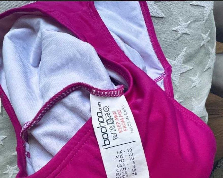 Boohoo купальник слитный на одно плечо C-M