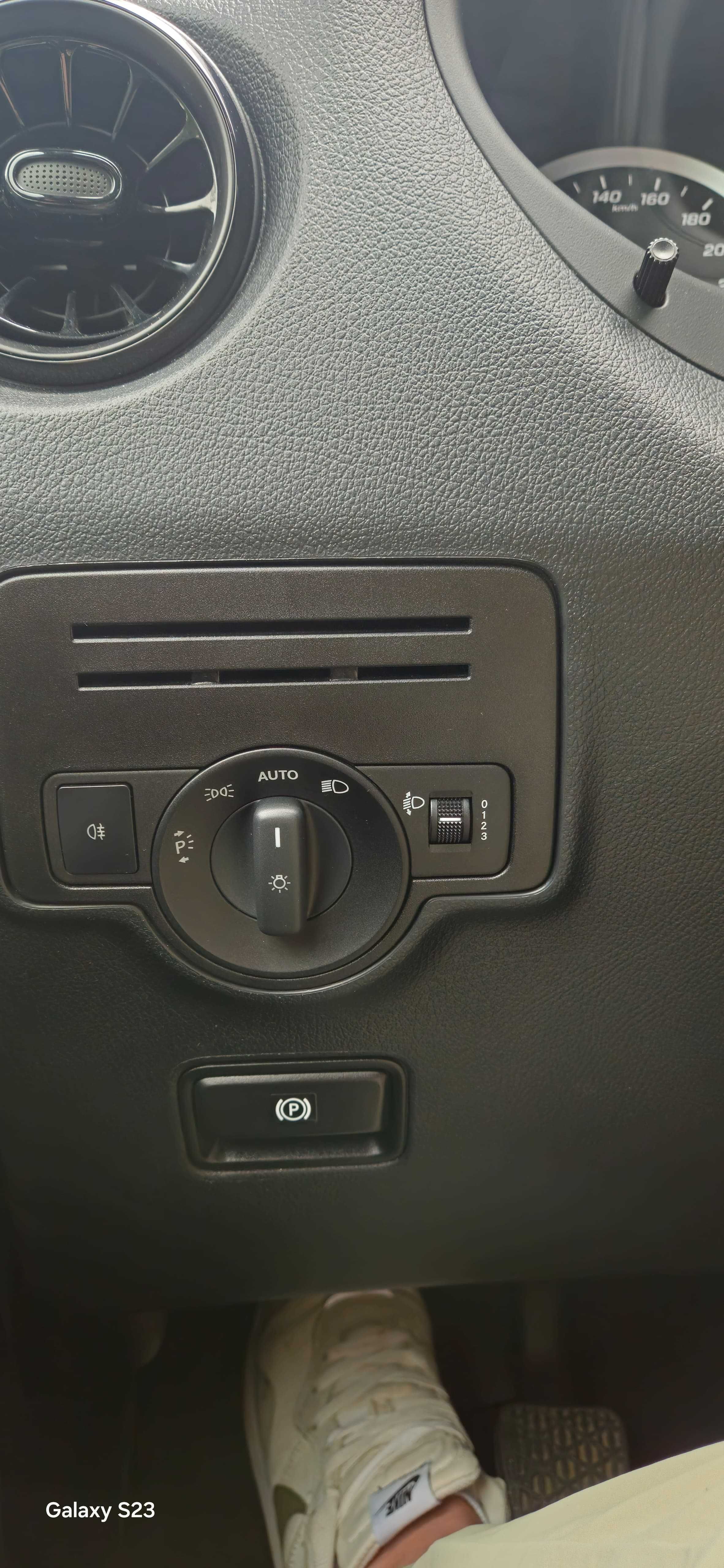 Vito Mercedes 114cd
