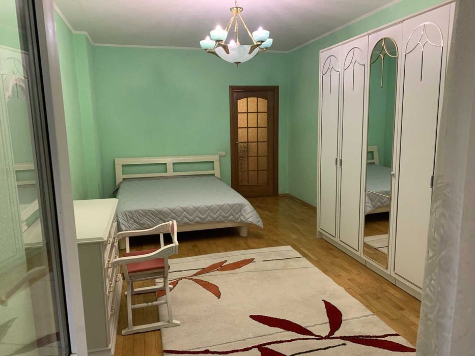 3-к Метро Деміївська. 117 м2. Сапер-Слобід. 22. Поверх 5. Леруа Мерлен