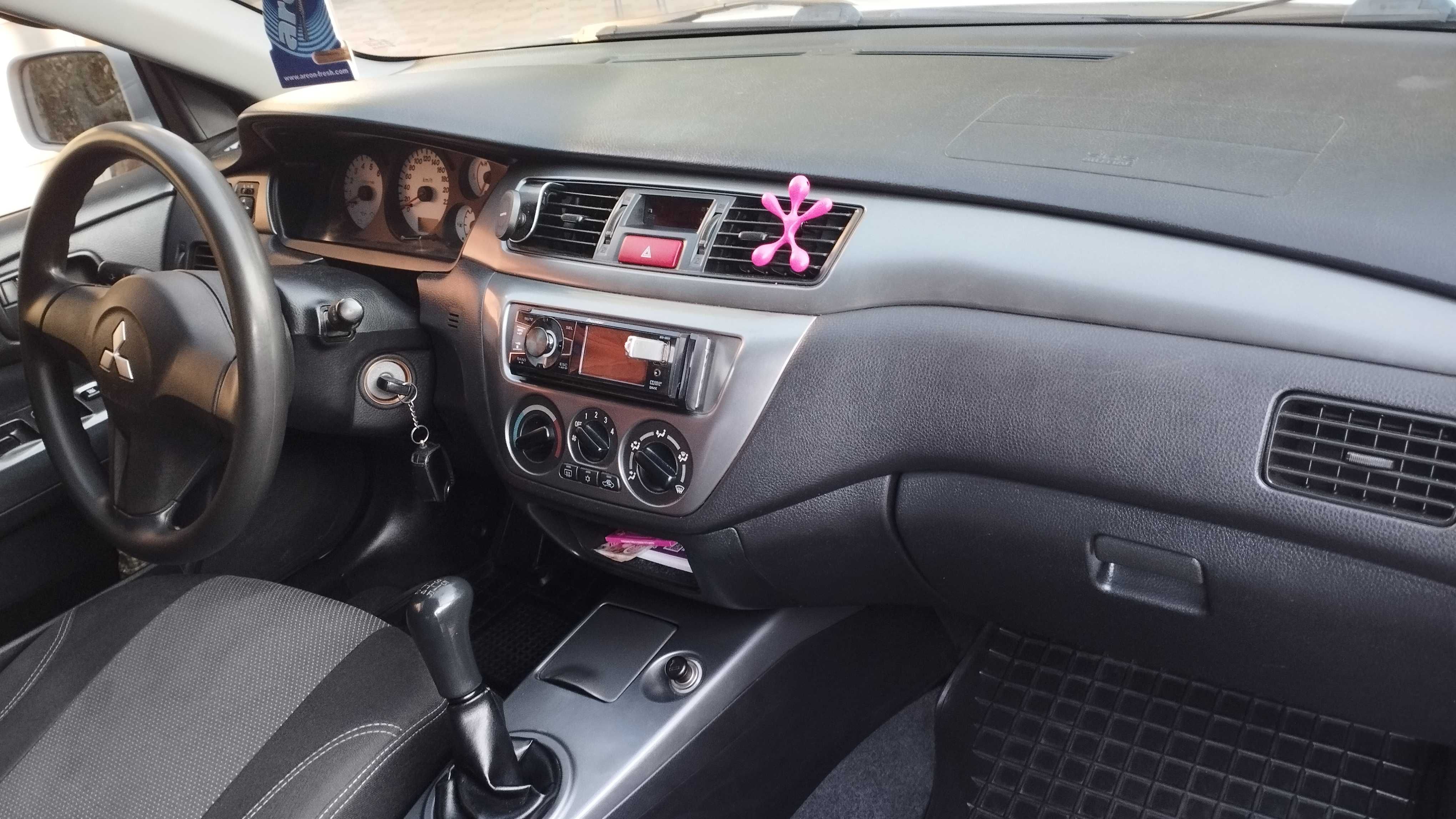 Mitsubishi Lancer 9