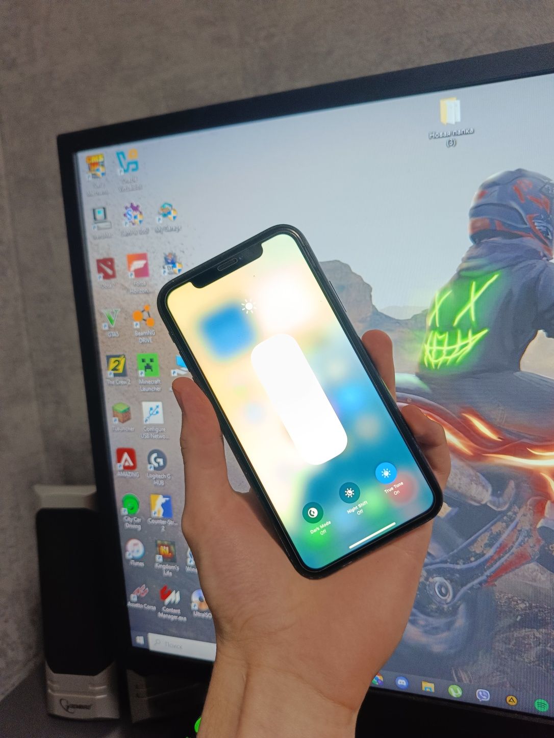 iPhone xr 64gb neverlook