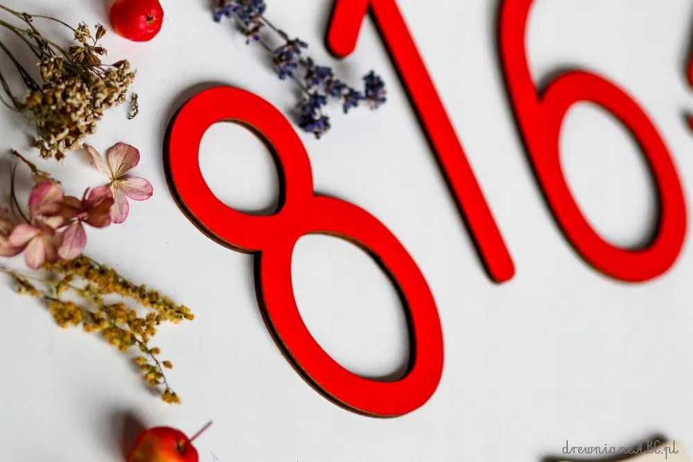 Ruchome cyfry, drewniane - pomoc Montessori