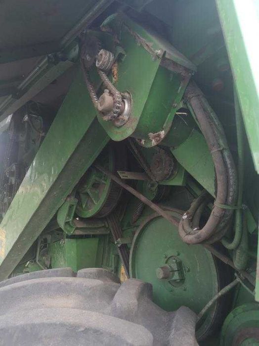 Комбайн John Deere 2066 Hillmaster