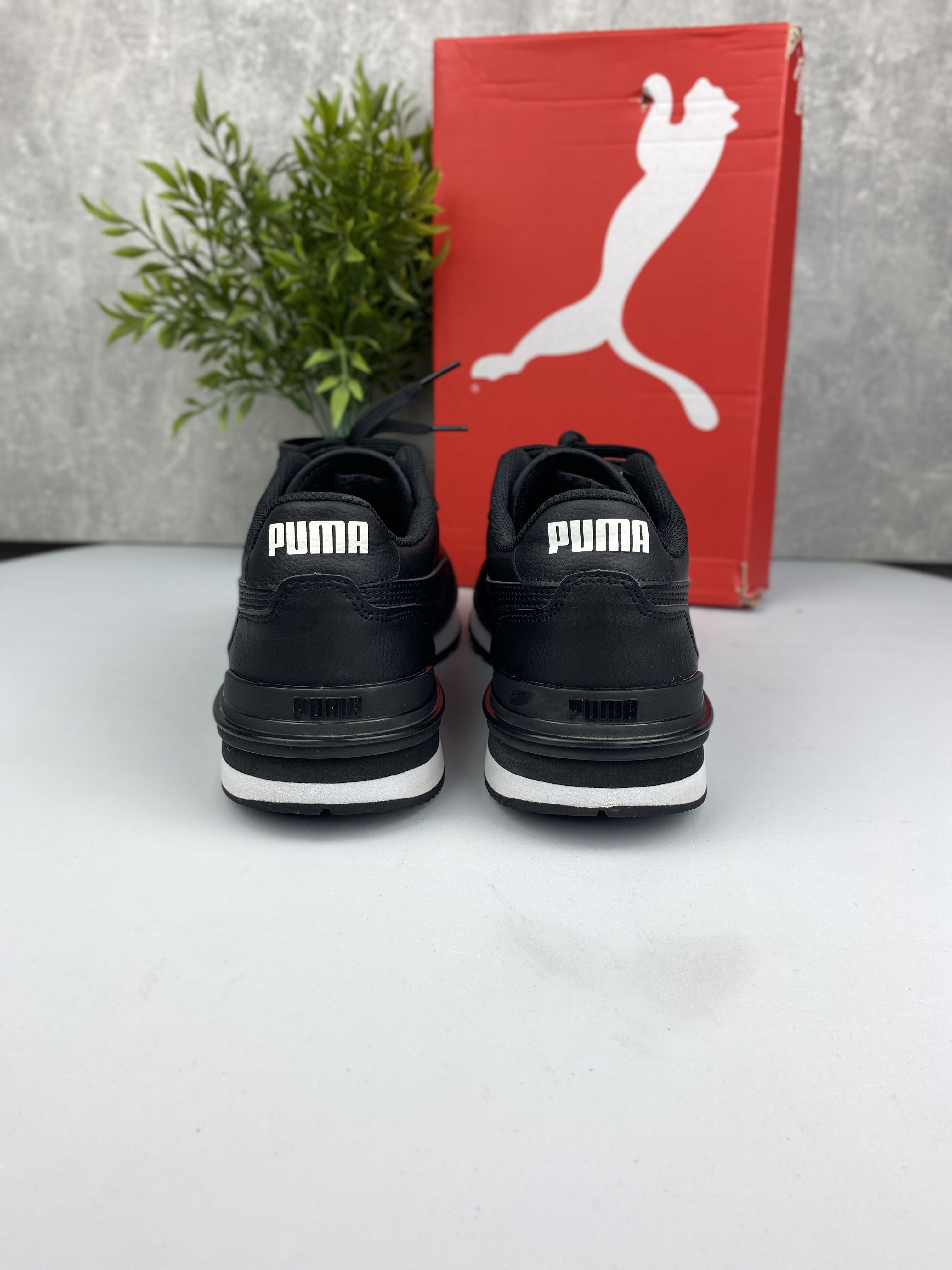 Świetne / buty sneakersy / Puma / ST Runner v4 L / r. 43