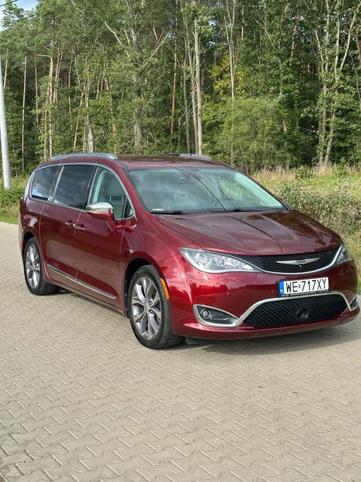 Chrysler Pacifica Chrysler Pacifica Limited 2018 – 8 miejsc – najbogatsza wersja - 20"