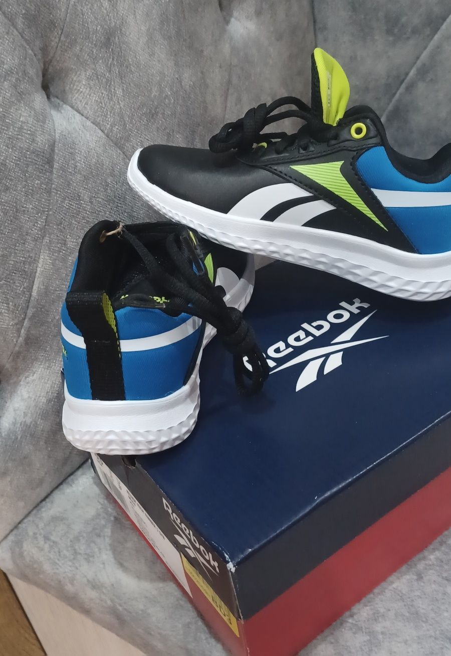 Buty sportowe Reebok rozmiar 27..