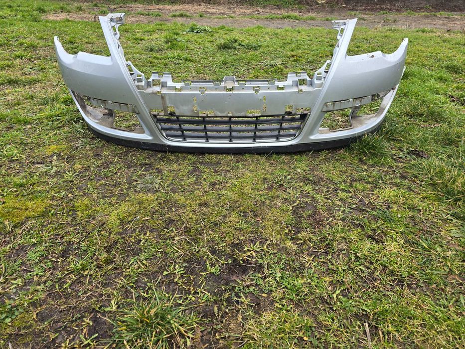 zderzak przód VW Passat B6