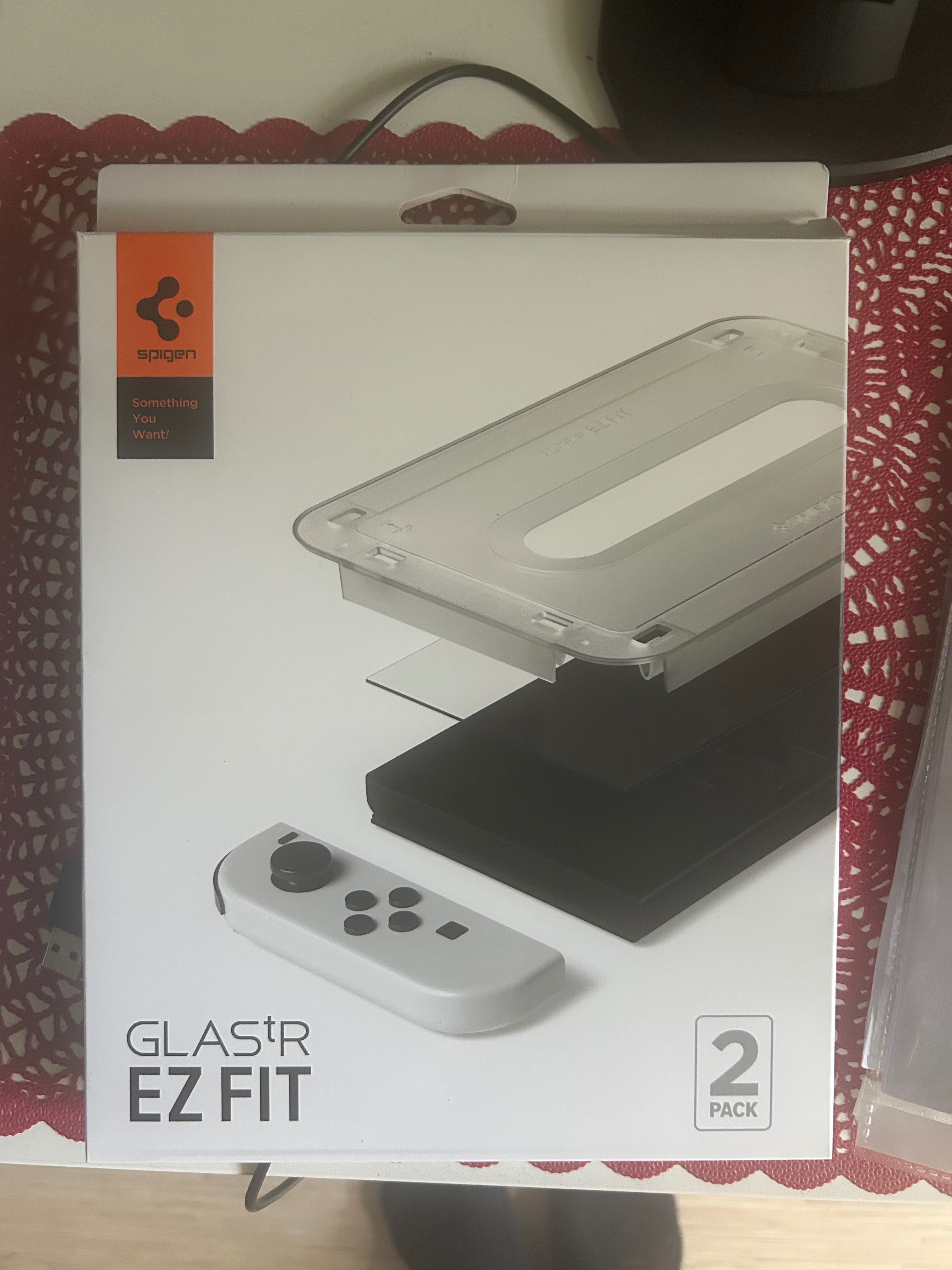 Nintendo Switch OLED + 3 gry w pudełku i 225 gier cyfrowych