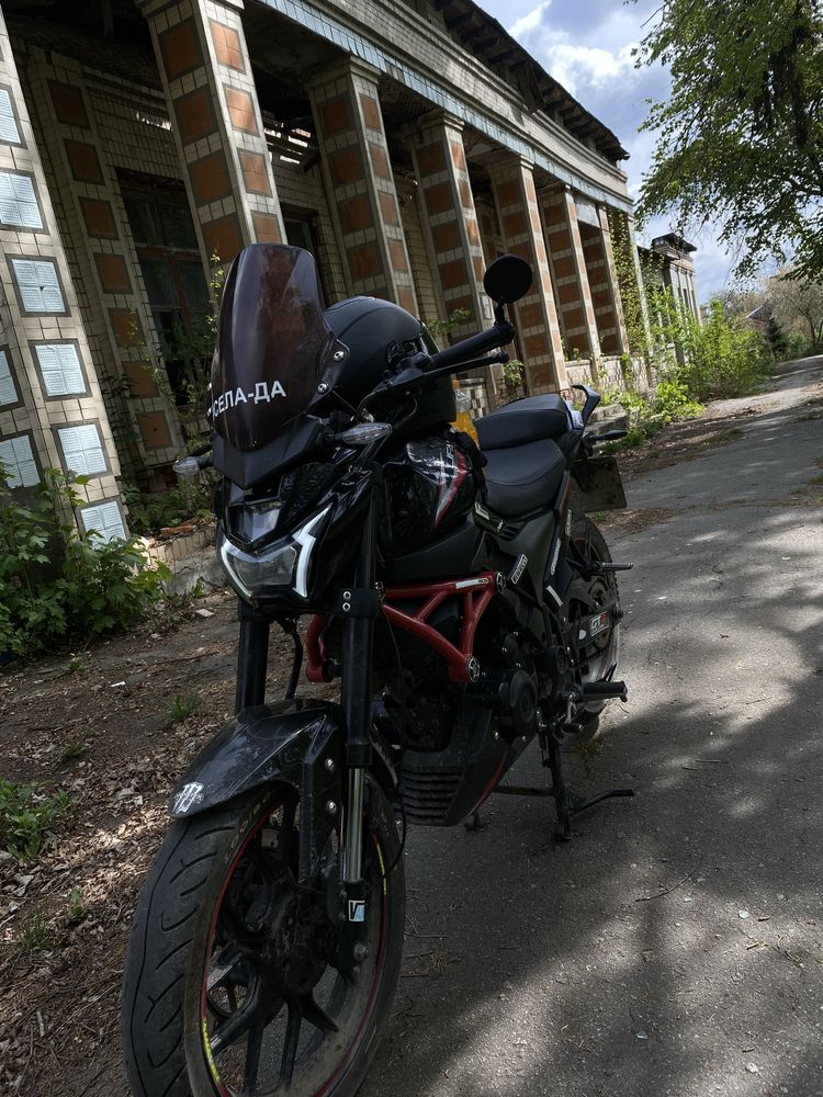 Мотоцикл Lifan sr200