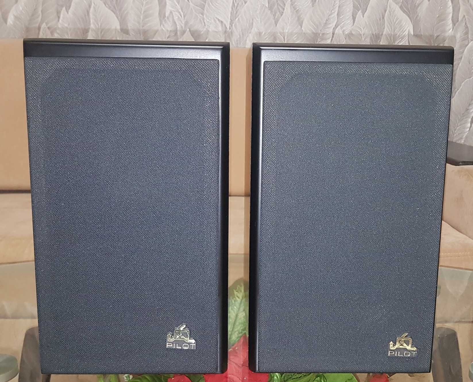 Акустика Pilot M-1 2-Way/Bass Reflex/ Hi-Fi  made in Walluf/W.Germany