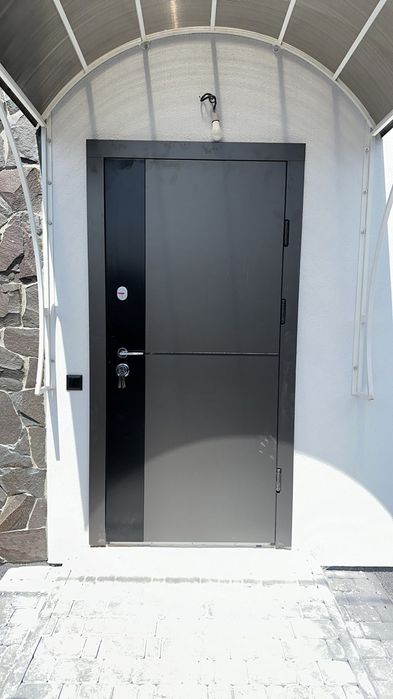 Входные двери уличные наружные в дом вхідні двері вуличні будинок: дім