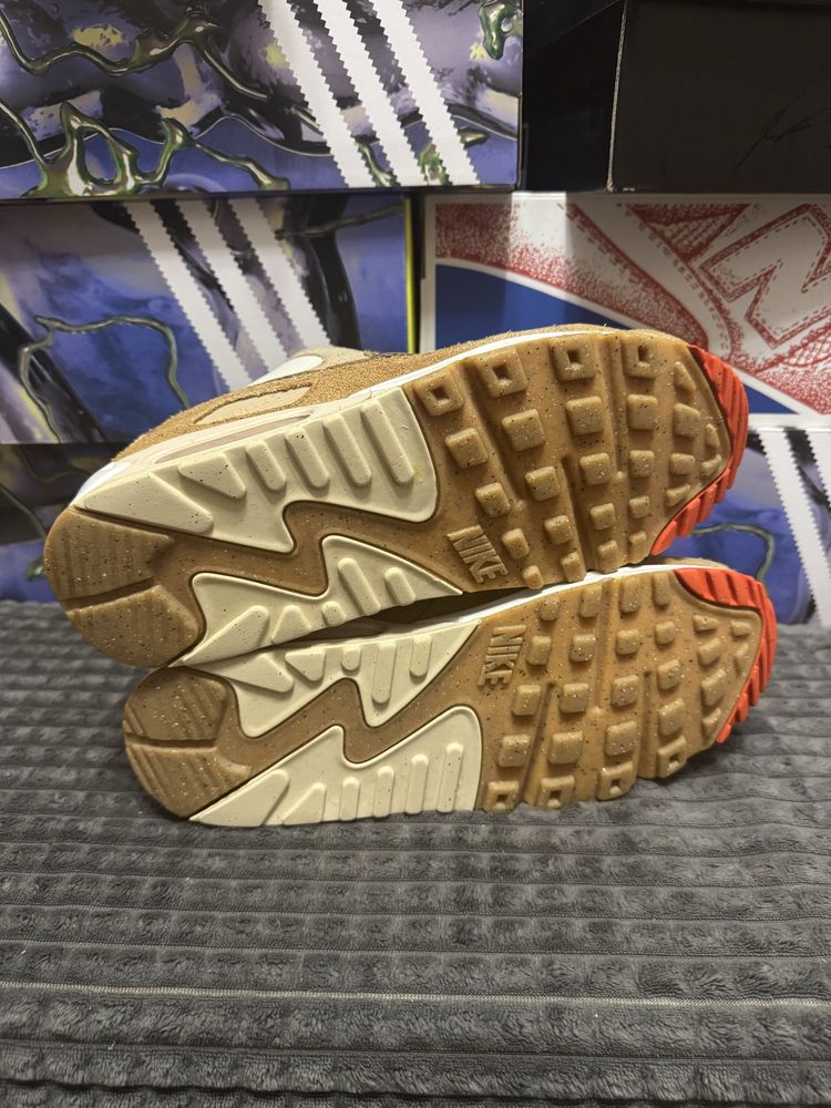 Кросівки NIKE AIR MAX 90 ,,Snakeskin Swoosh'' 41(26,5см) оригінал