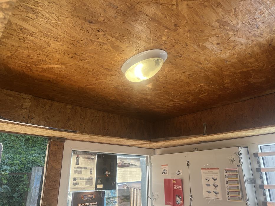 Продам на опт. базі БДЖІЛКА, МАФ з торговим місцем