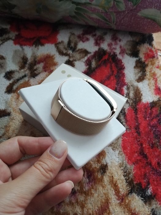 Продам смарт часи