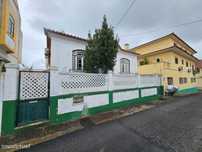 Moradia (2x T3) no Centro do Bombarral