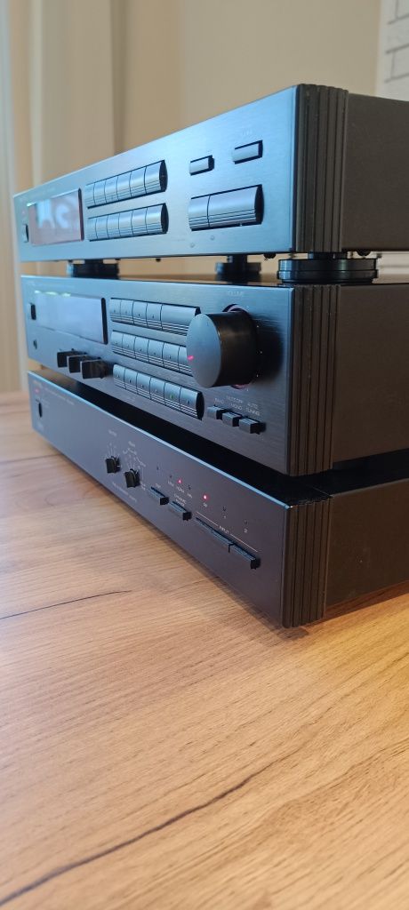 Rotel RTC 940AX przedwzmacniacz z radiem