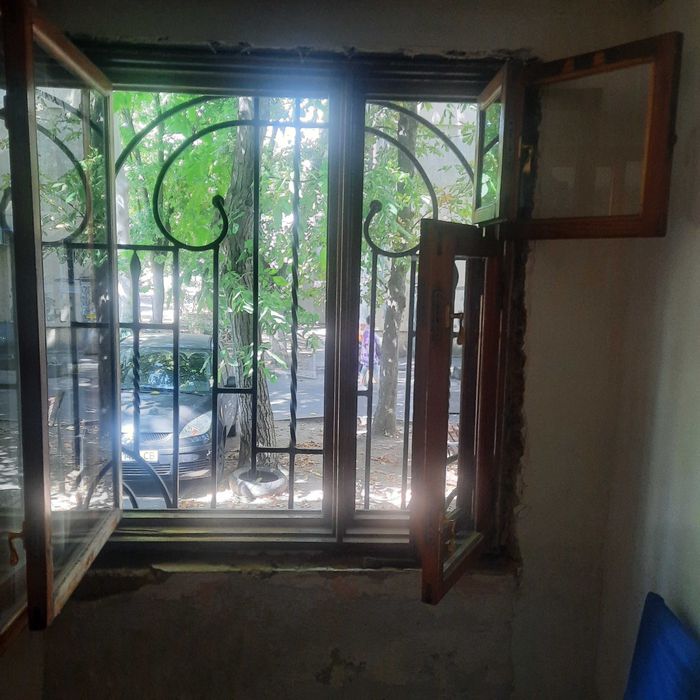 Вікна дерево на дачу двухстворчаті 2 м на 1,45 и 1,35 х 1,45