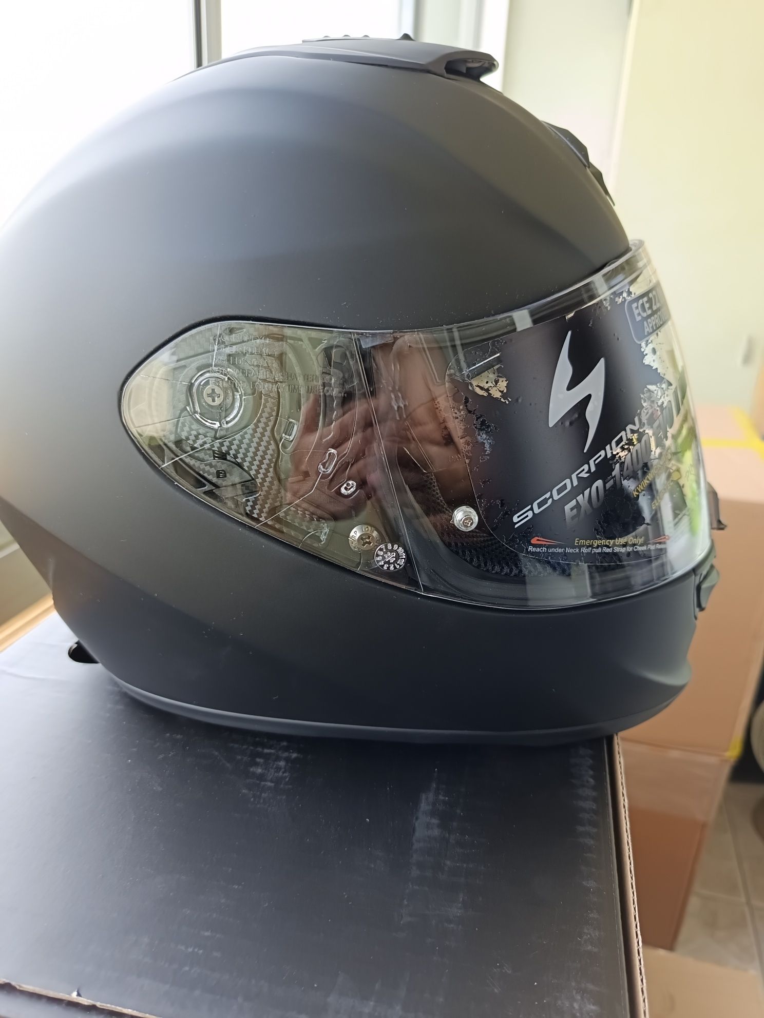 Kask motocyklowy Scorpion exo-1400 EVO II air matt Black solid.
