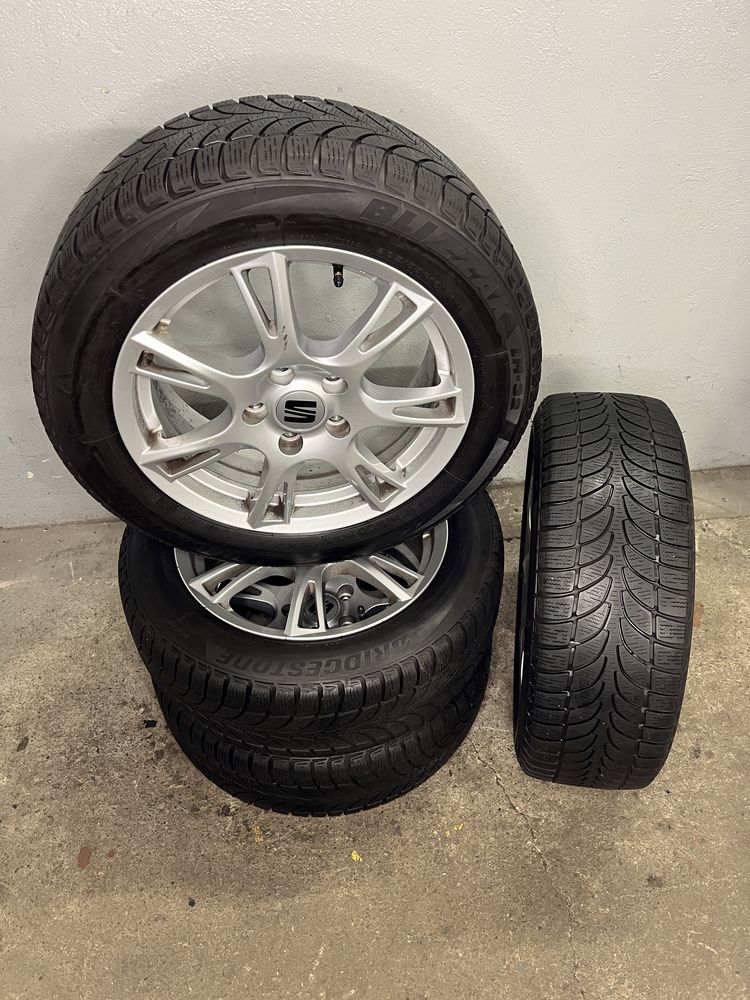 Opony zima 205/55R16 91H	Bridgestone Blizzak LM-32