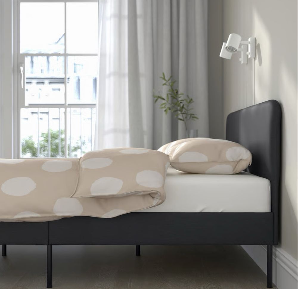 Cama casal nova
