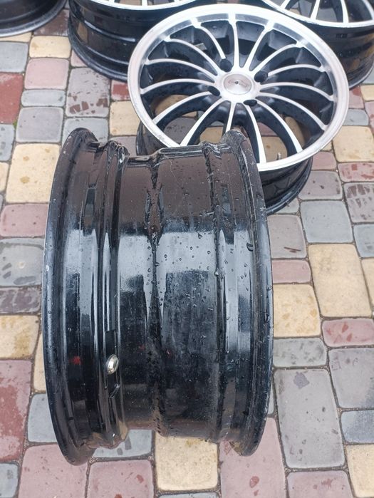 Диски литі 4/114.3 R17