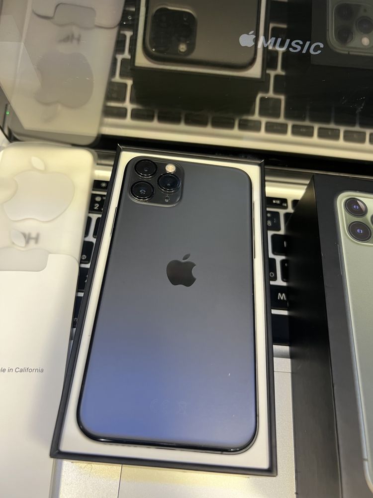 Продам iPhone 11 Pro 256gb батерея і екран оригінал міняли