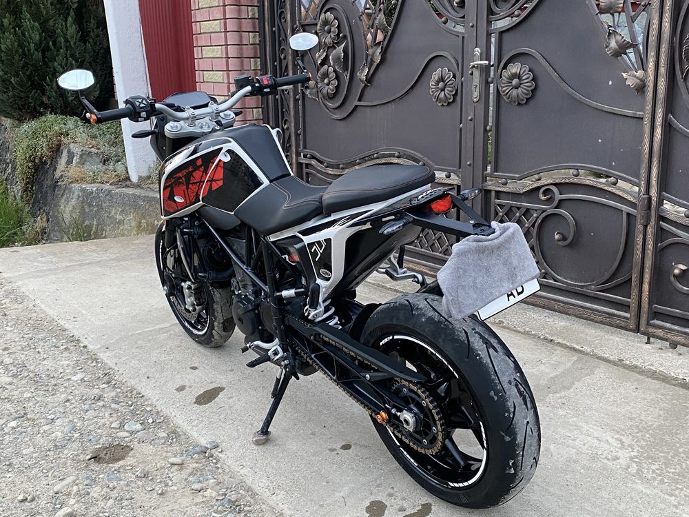 Продам KTM DUKE 690 2020 Рік!